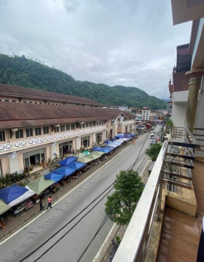 Quang Hiếu Hostel